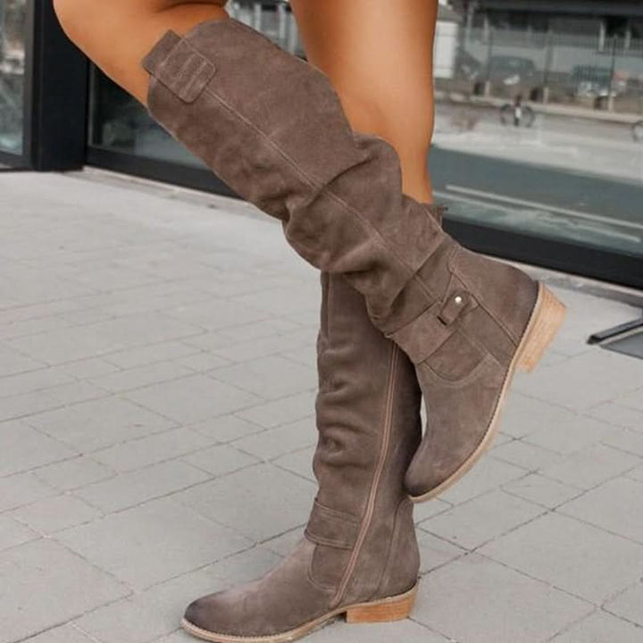 REY | Classic Suede Boot